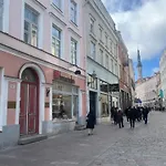 Korter Antique Aparment In Old Town *