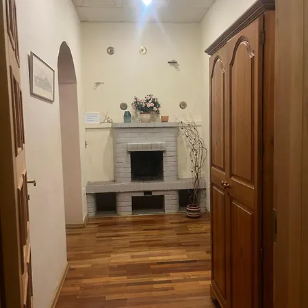 Antique Aparment In Old Town Apartment